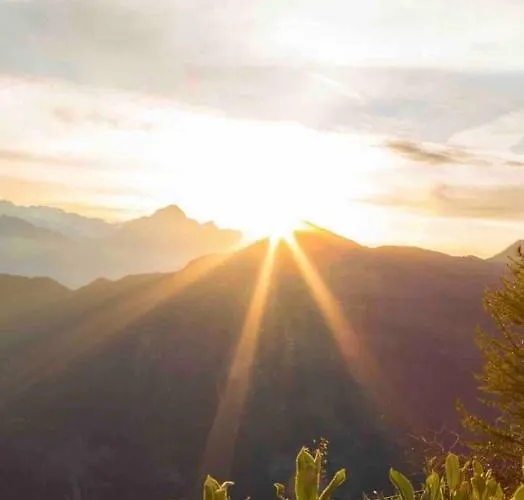 The Eagle Nest Duplex - Your Mountain Retreat Apartmán